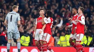 名度远不及 名度远不及